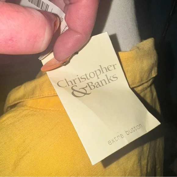 Yellow button front short sleeve top - Picture 6 of 6